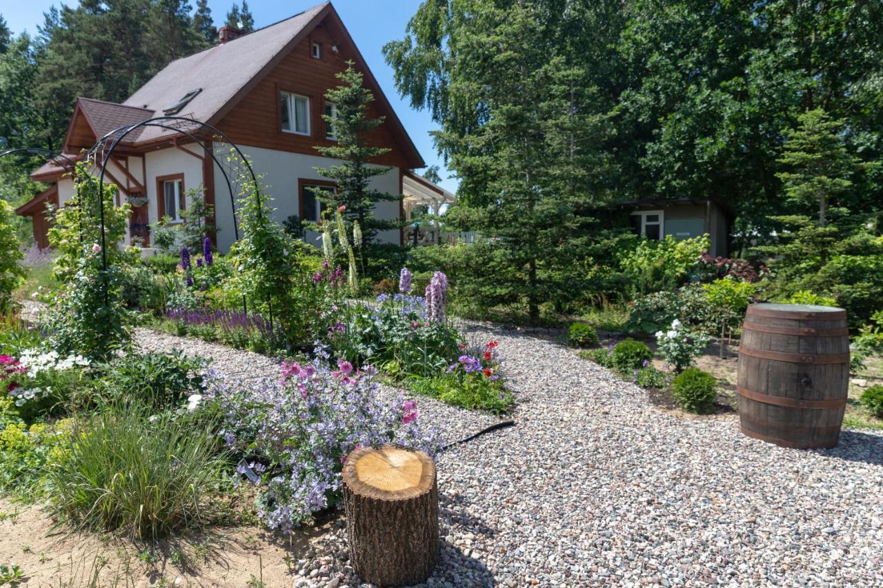 Cottage On The Hill Kielno Buitenkant foto
